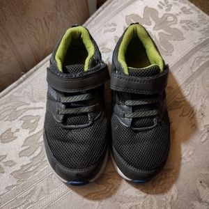 Kids shoes